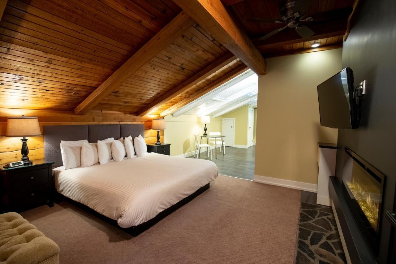 Banff Boutique Inn - Adults Only Екстериор снимка