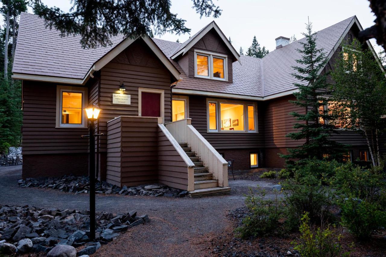 Banff Boutique Inn - Adults Only Екстериор снимка